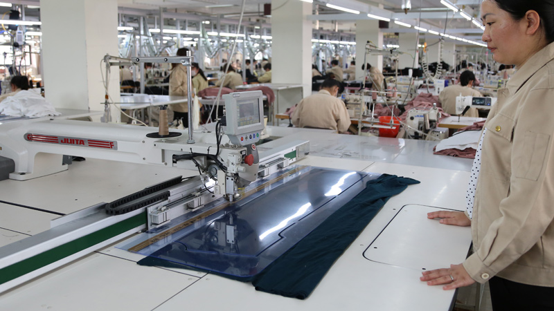 自動模板縫紉機